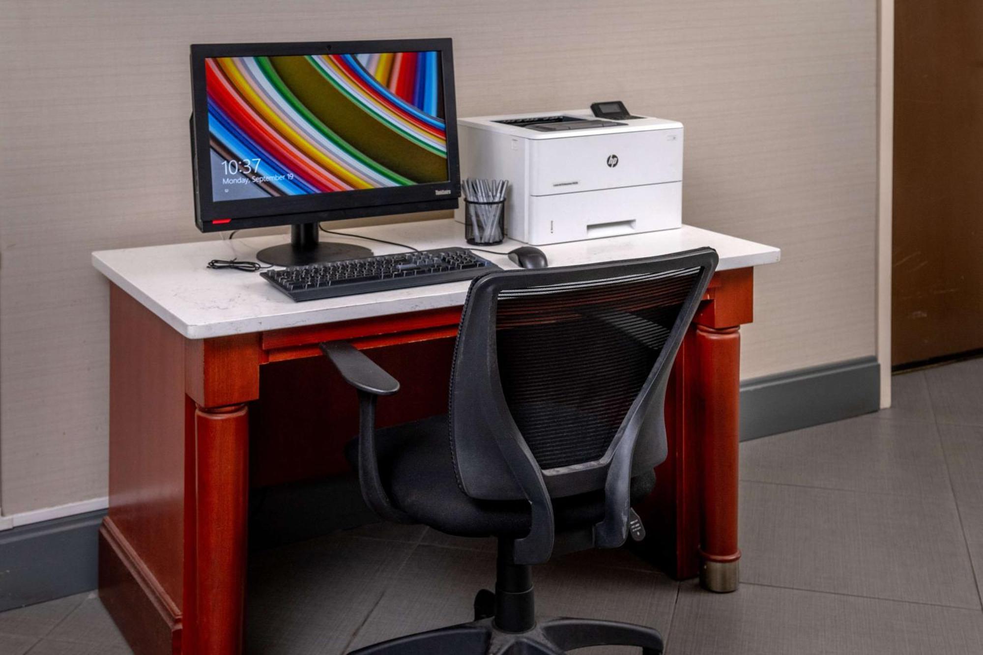 Hampton Inn Charleston Downtown Екстериор снимка