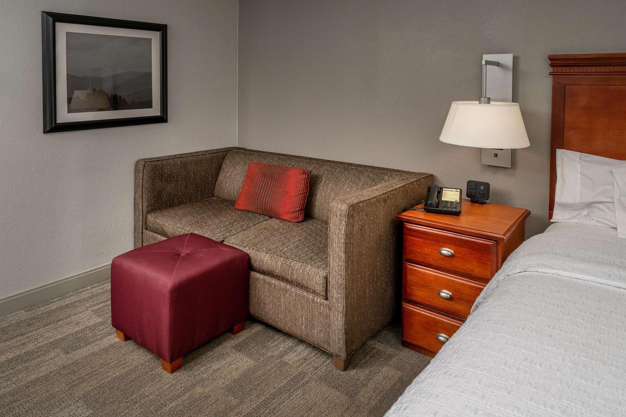 Hampton Inn Charleston Downtown Екстериор снимка