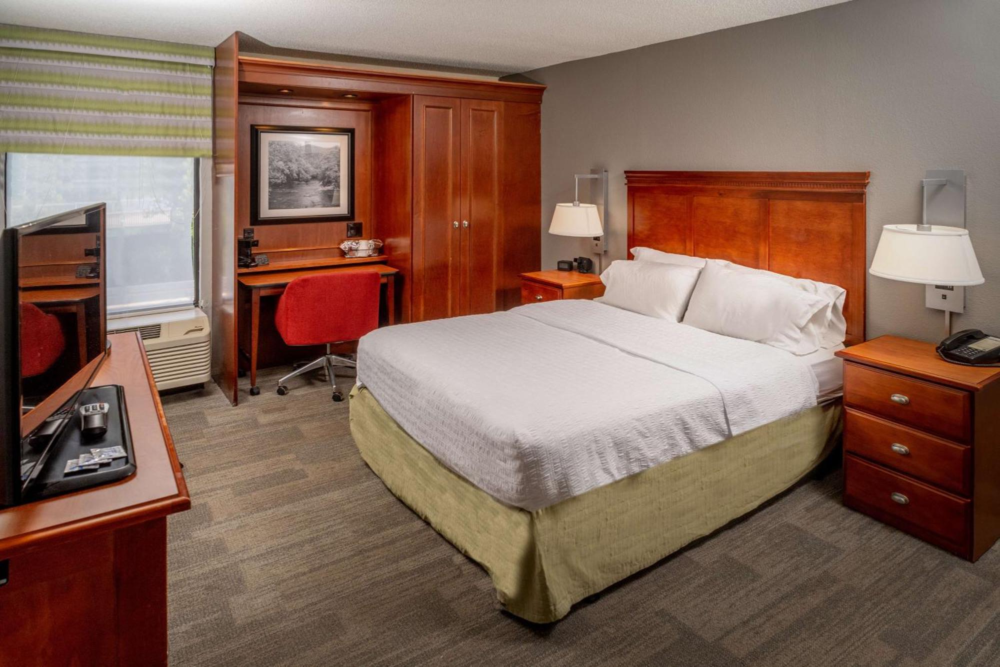 Hampton Inn Charleston Downtown Екстериор снимка