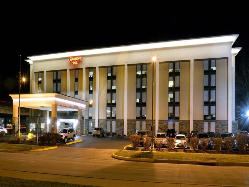 Hampton Inn Charleston Downtown Екстериор снимка